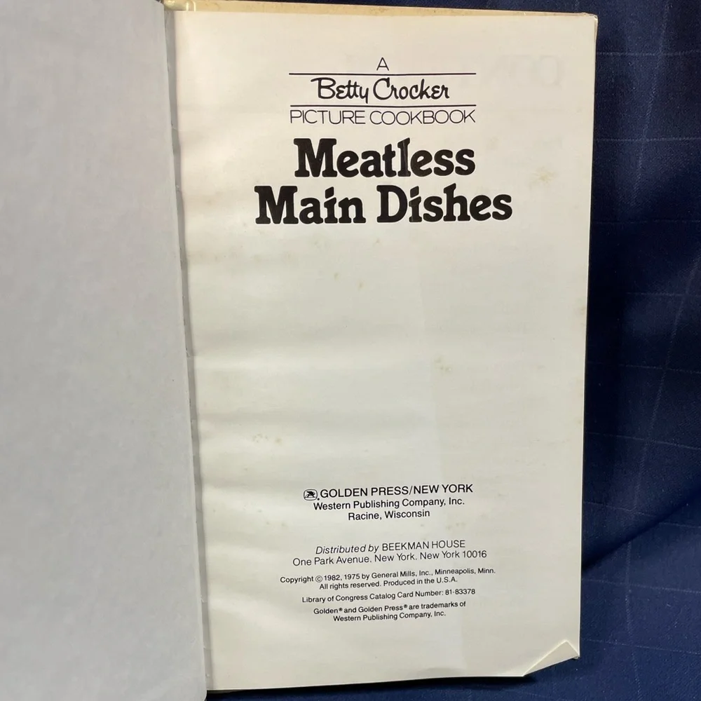 VTG 1982 Betty Crocker Picture Cookbook ‘Meatless Main Dishes’ hardcover book